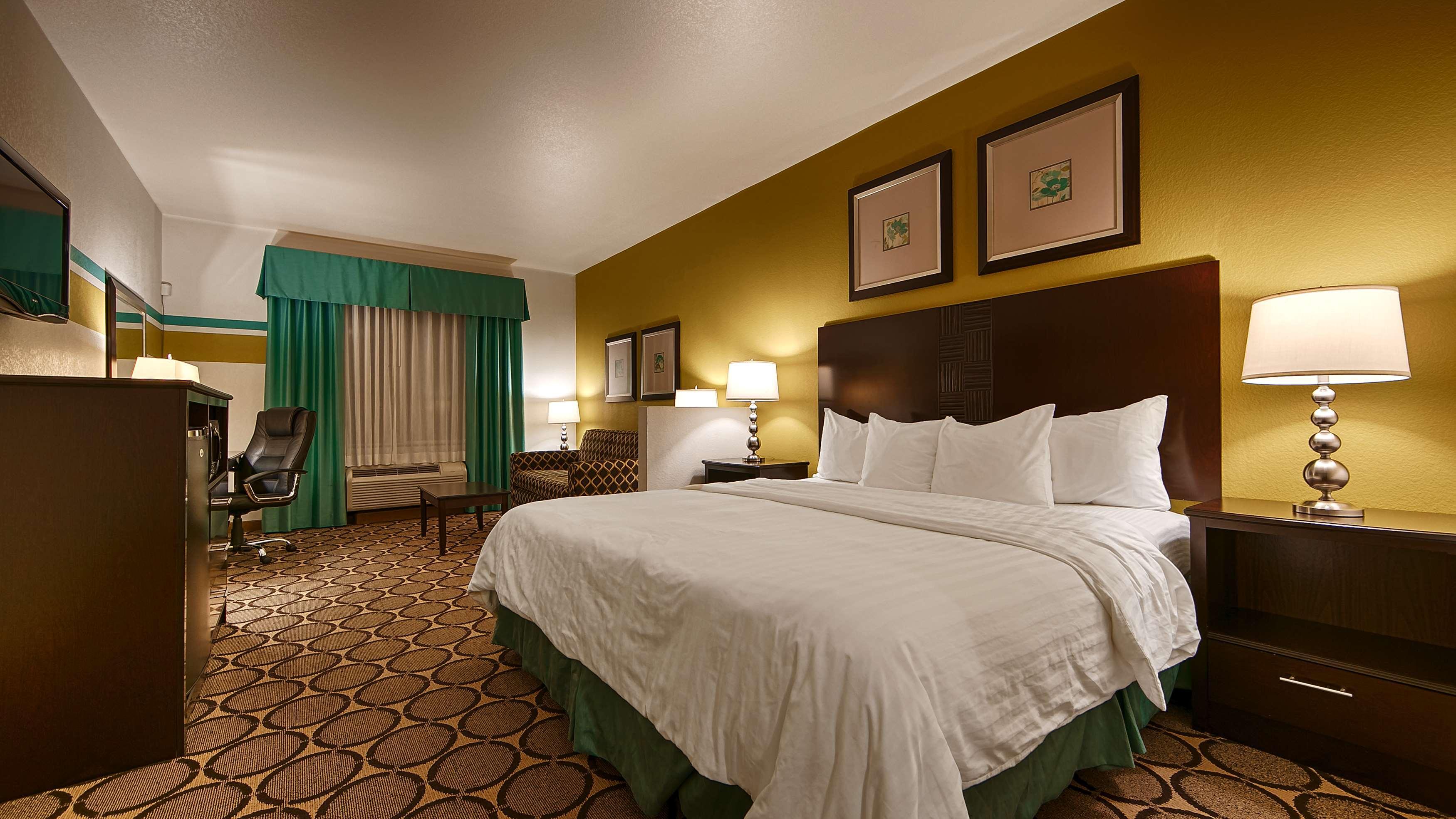 Best Western Douglas Inn & Suites Exterior photo