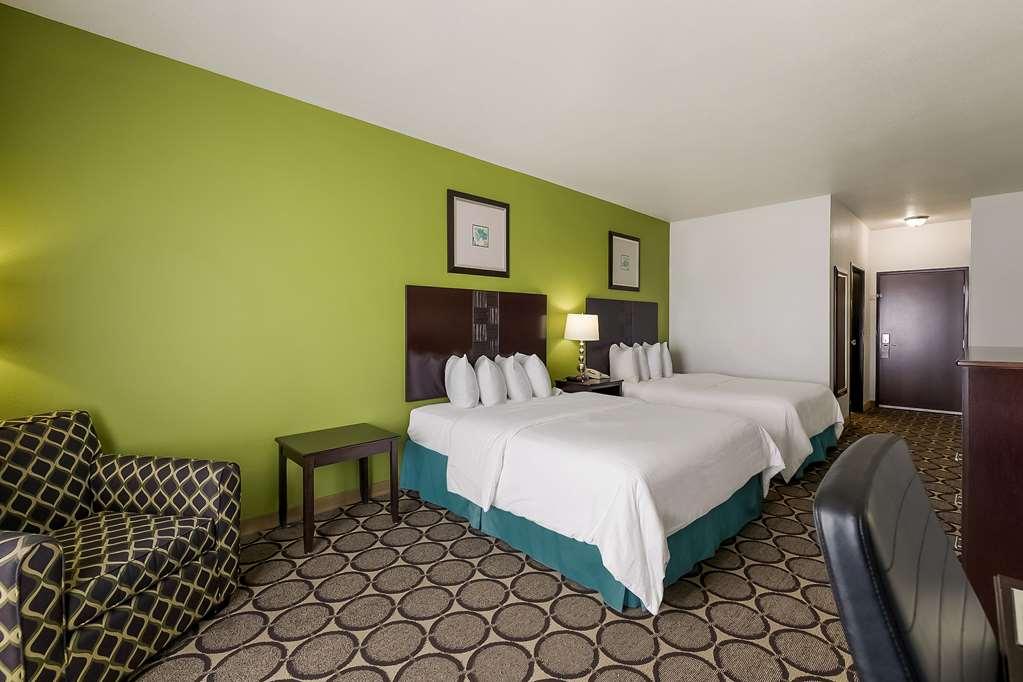 Best Western Douglas Inn & Suites Room photo