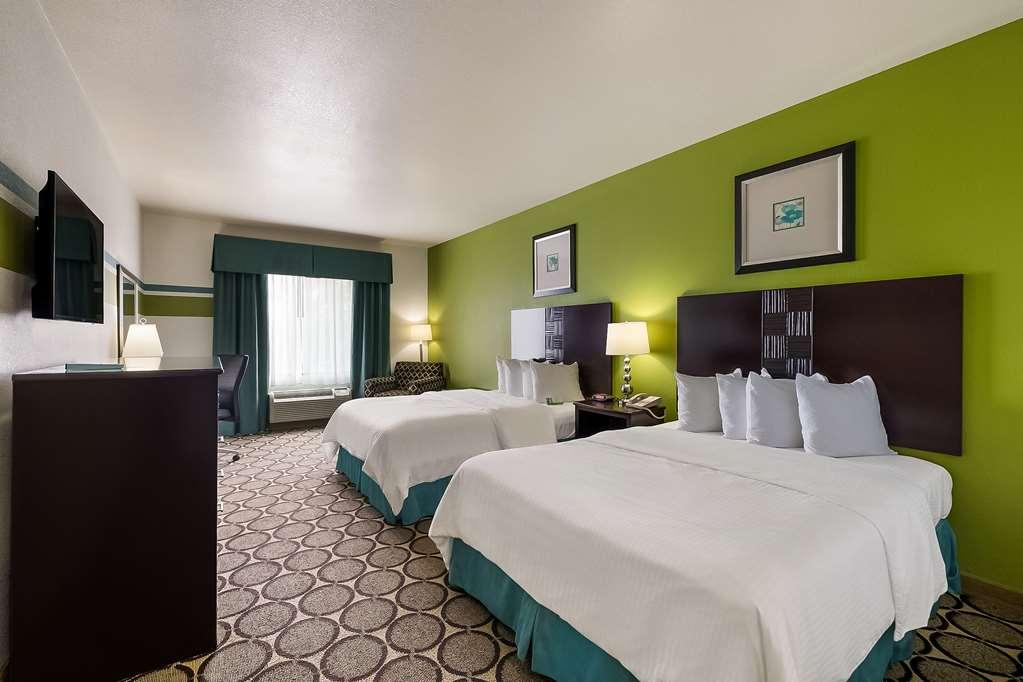 Best Western Douglas Inn & Suites Room photo