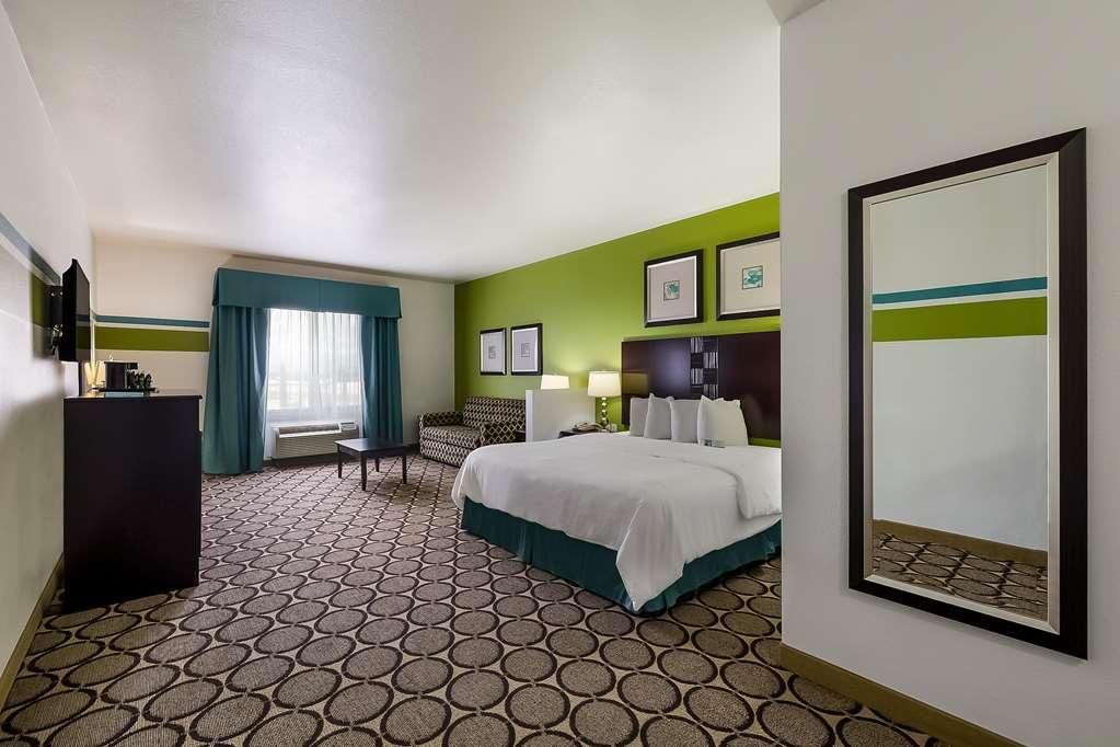 Best Western Douglas Inn & Suites Room photo