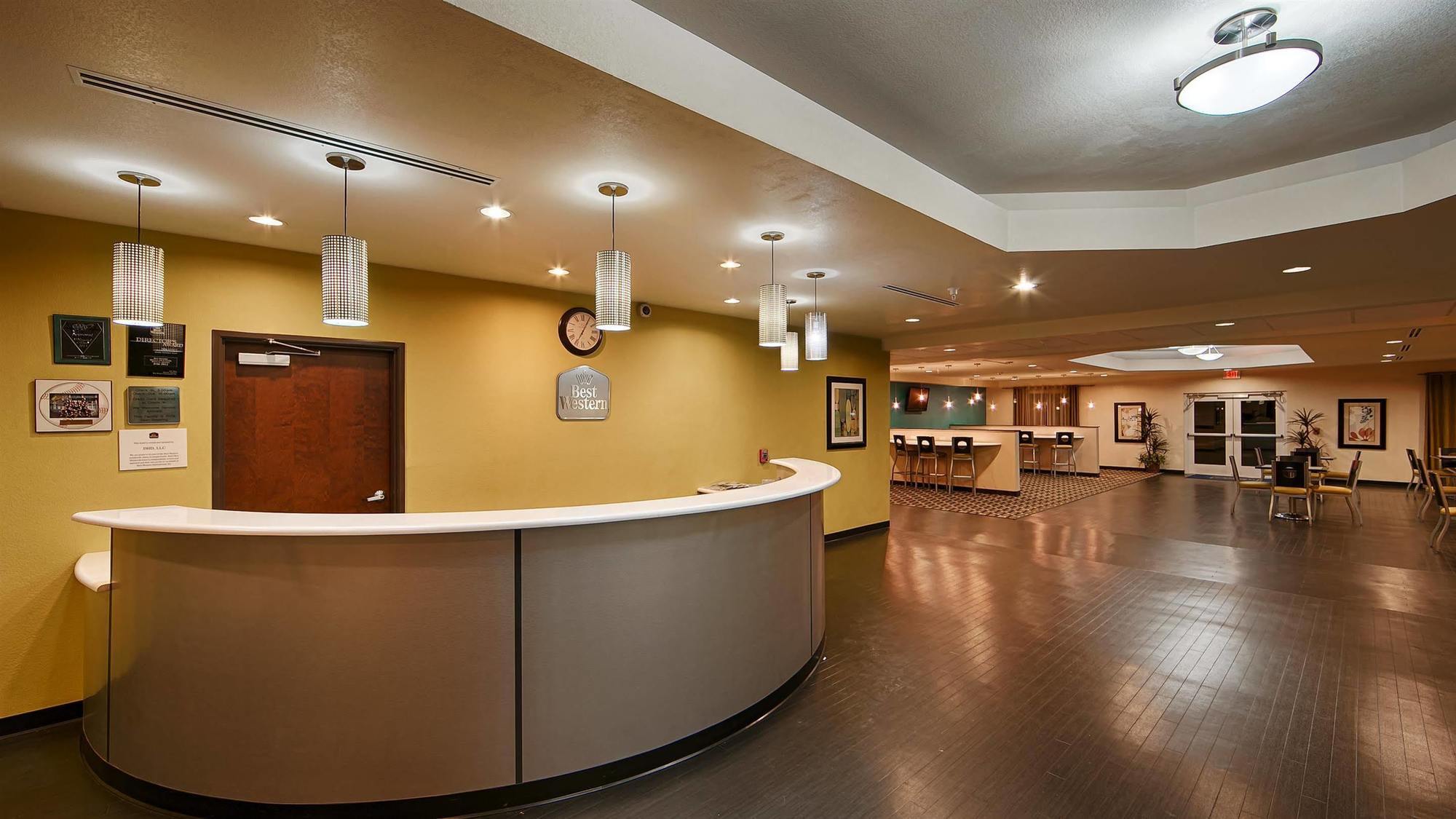 Best Western Douglas Inn & Suites Exterior photo