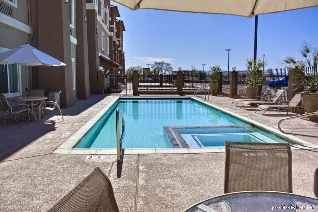 Best Western Douglas Inn & Suites Exterior photo